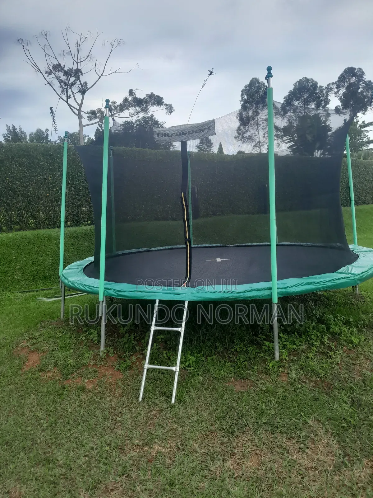 Commercial Trampoline (14 Feet)