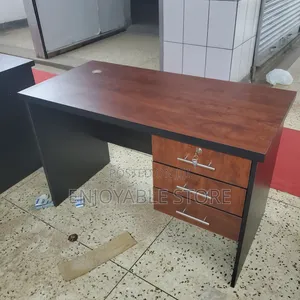 High Quality Office Table /Office Table Brand New