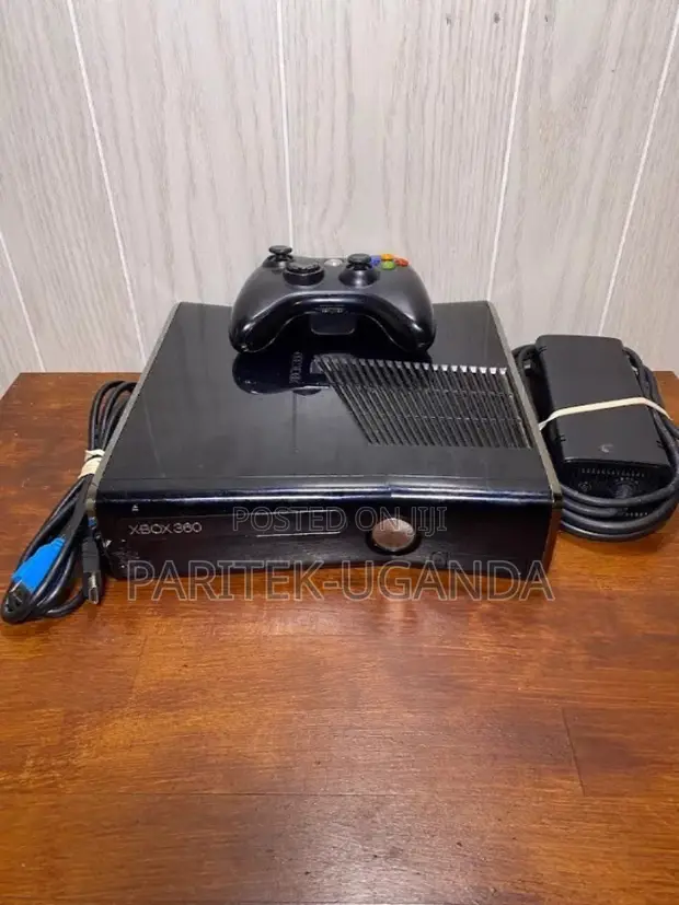 Microsoft Xbox 360 S 250GB Console in Central Division Video