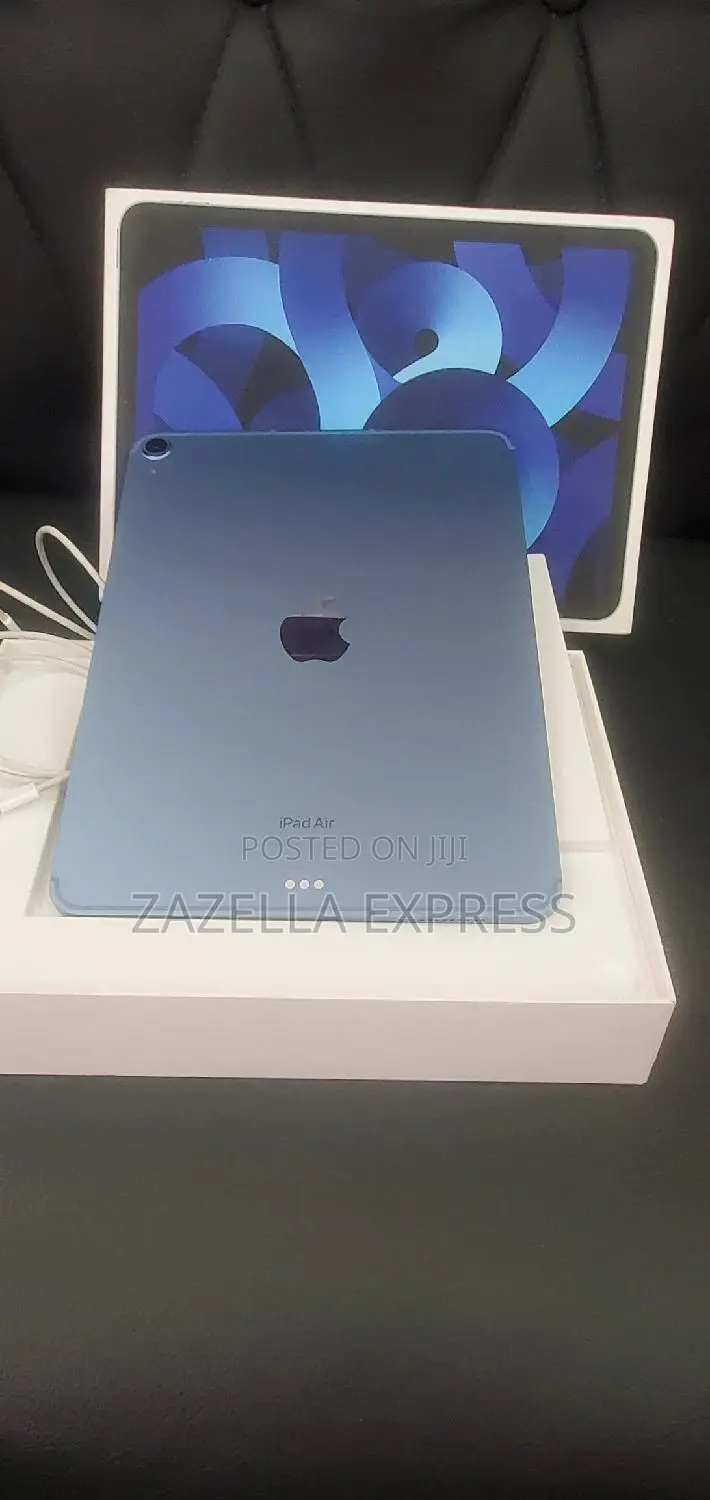 Apple iPad Air 64 GB Blue