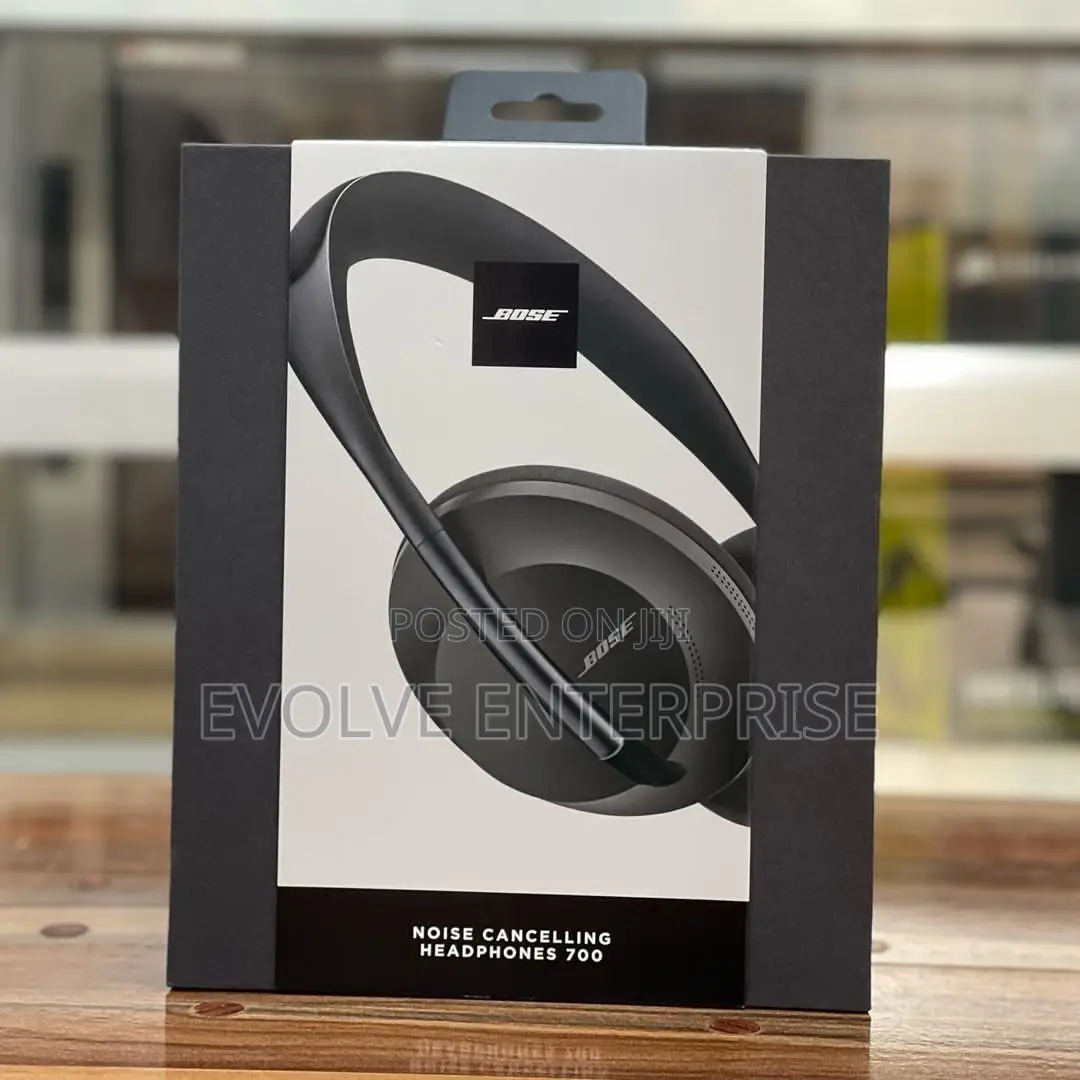 Bose Noise Cancelling (NC700) Headphones 700