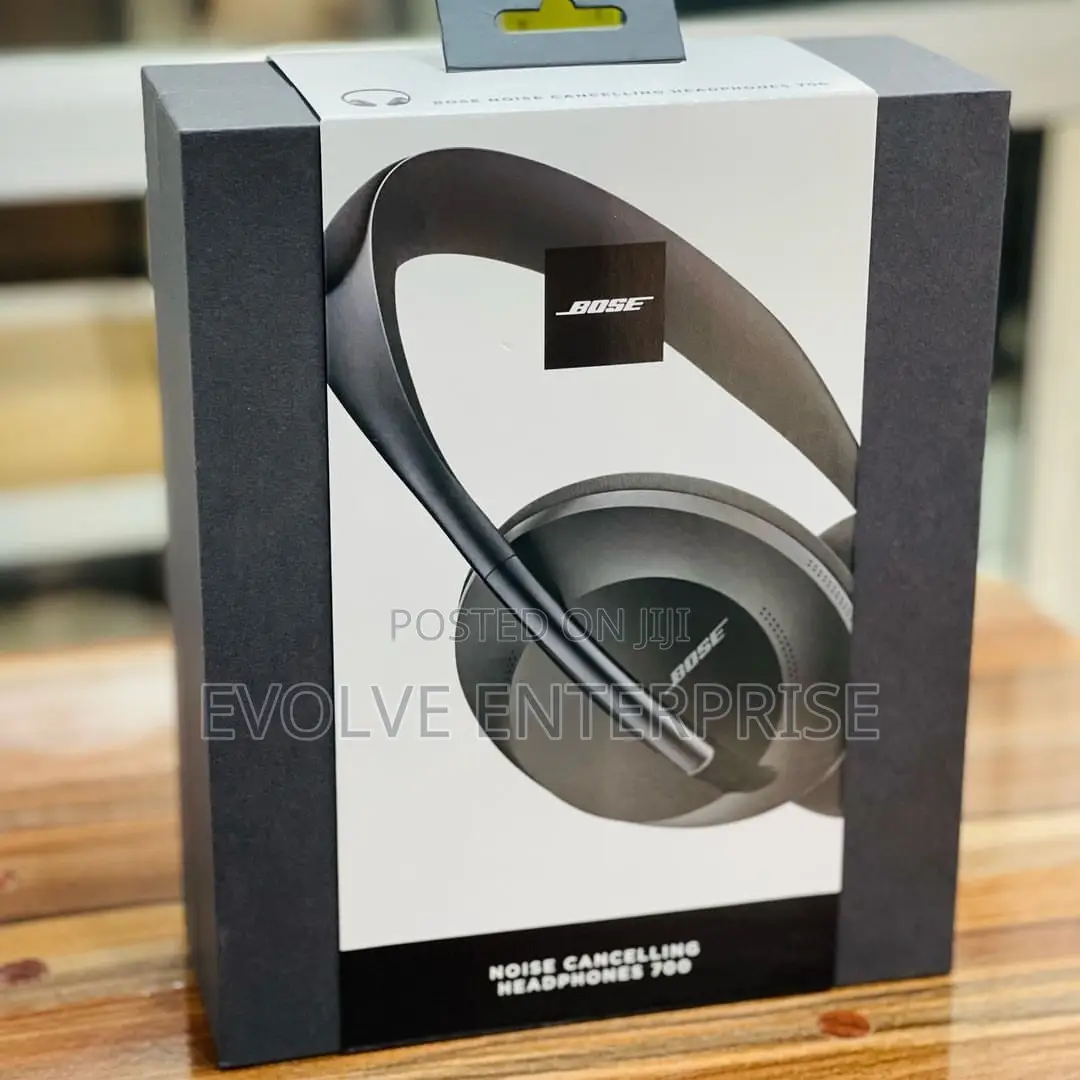 Bose Noise Cancelling (NC700) Headphones 700