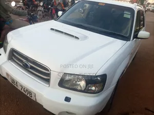 Subaru Forester 2.5 XT 2004 White