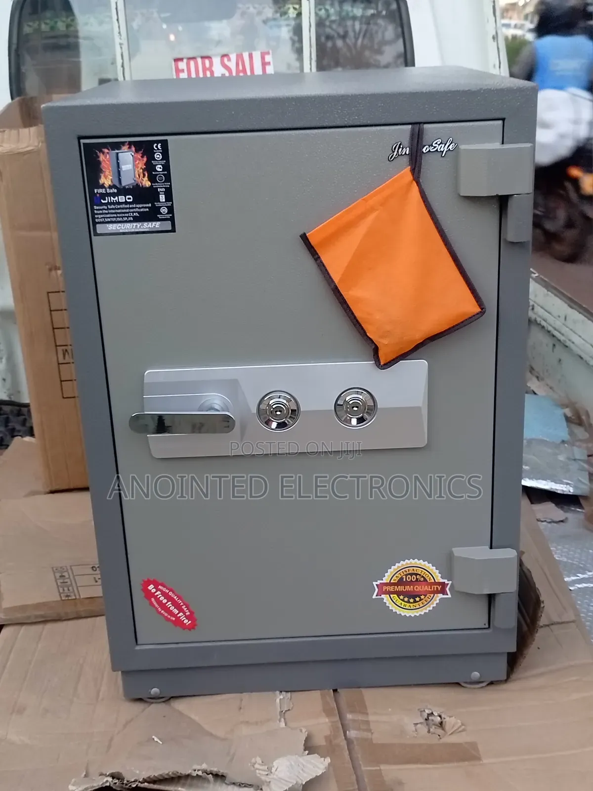 Safe Cash Box