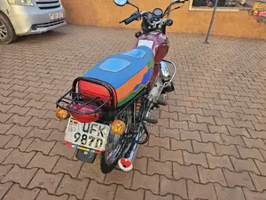Bajaj Boxer 2022 Red