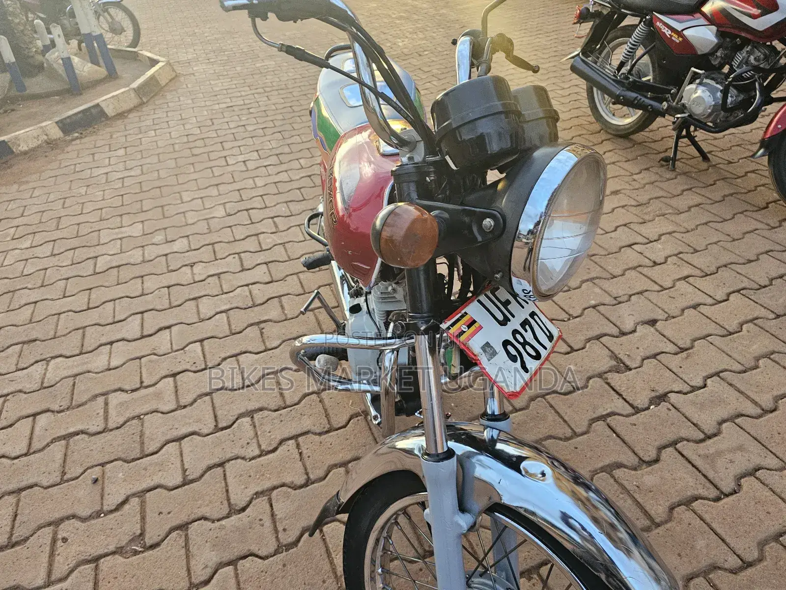 Bajaj Boxer 2022 Red