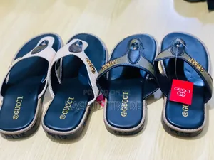 Fendi Flat Sandals