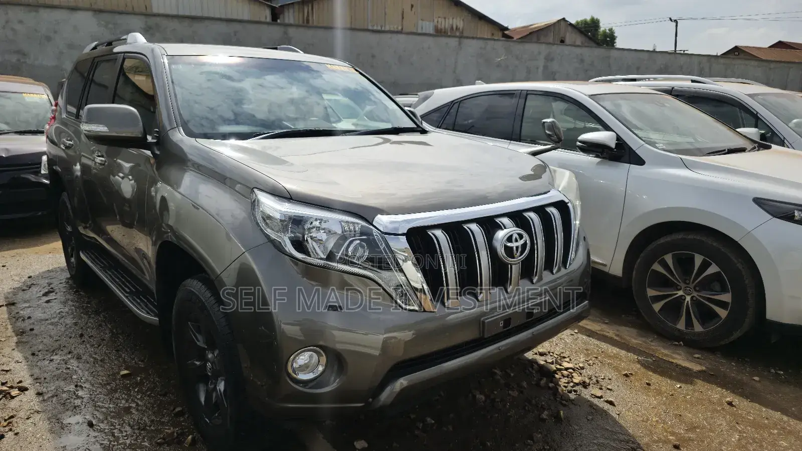 Toyota Land Cruiser Prado 2016 Gray