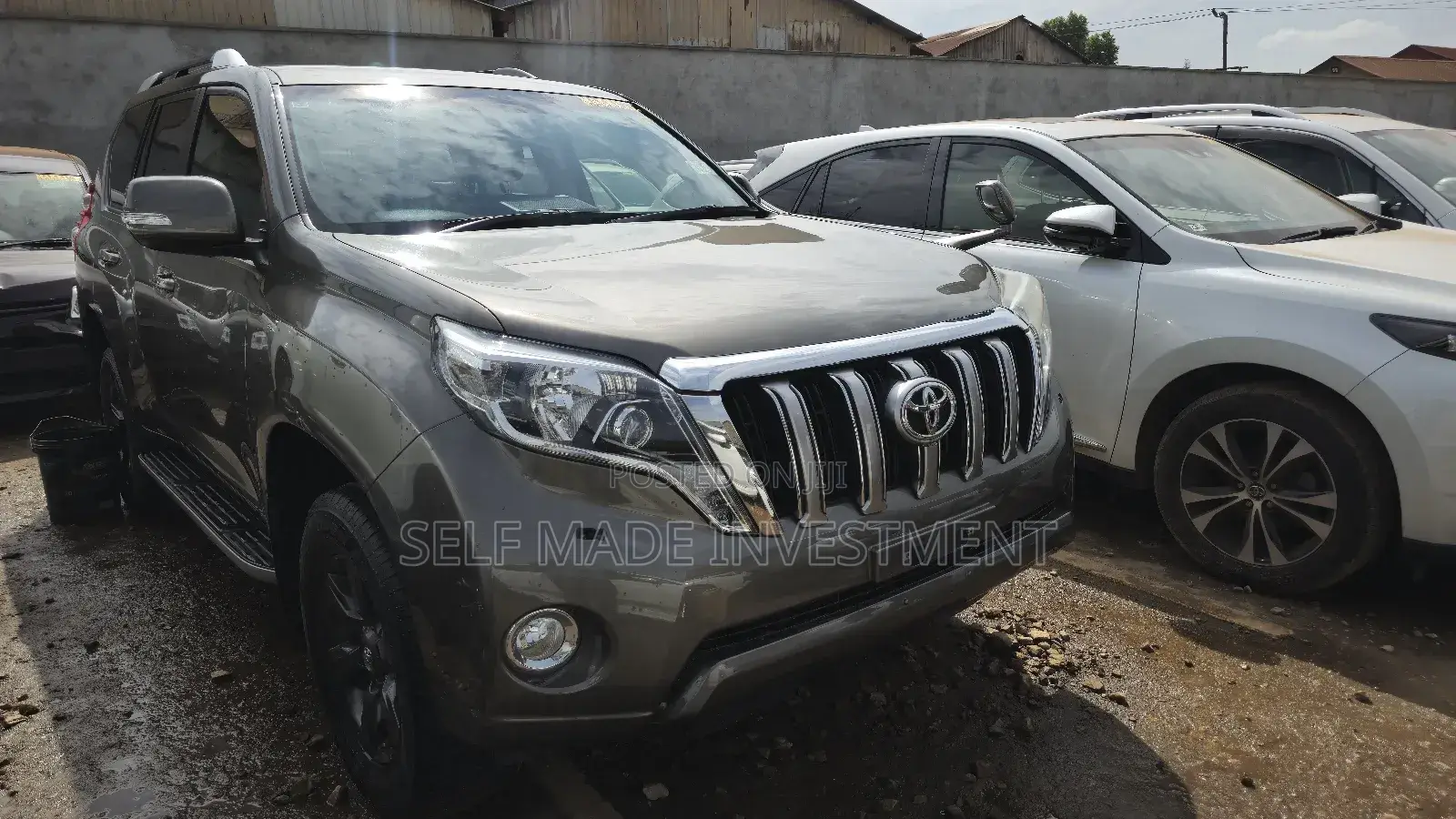 Toyota Land Cruiser Prado 2016 Gray