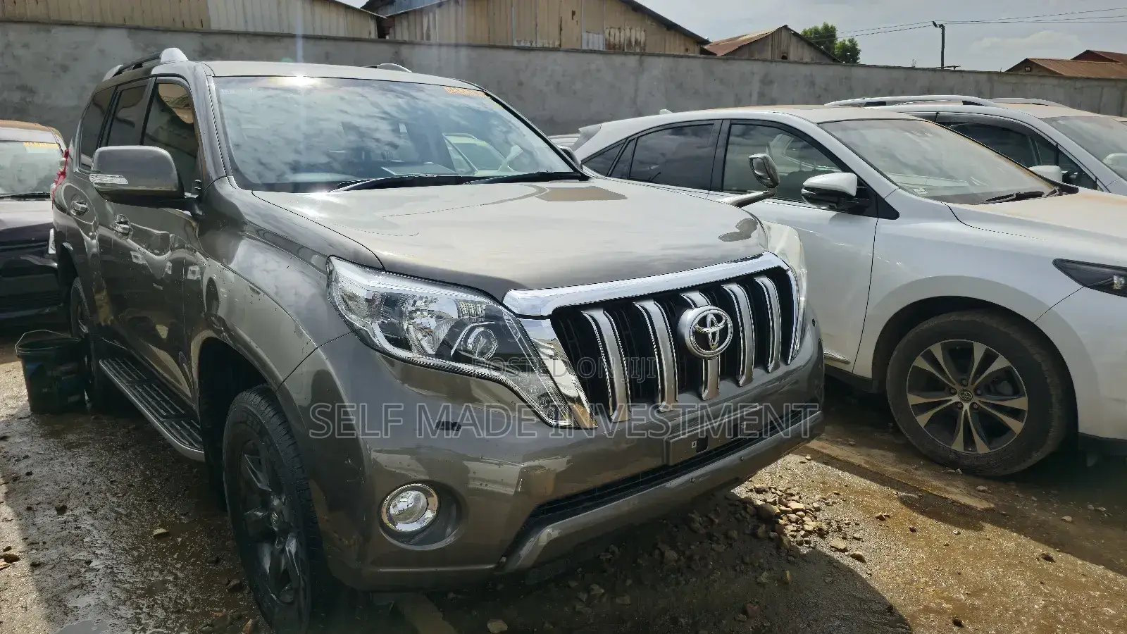 Toyota Land Cruiser Prado 2016 Gray