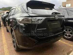 Toyota Harrier 2.0 2015 Black
