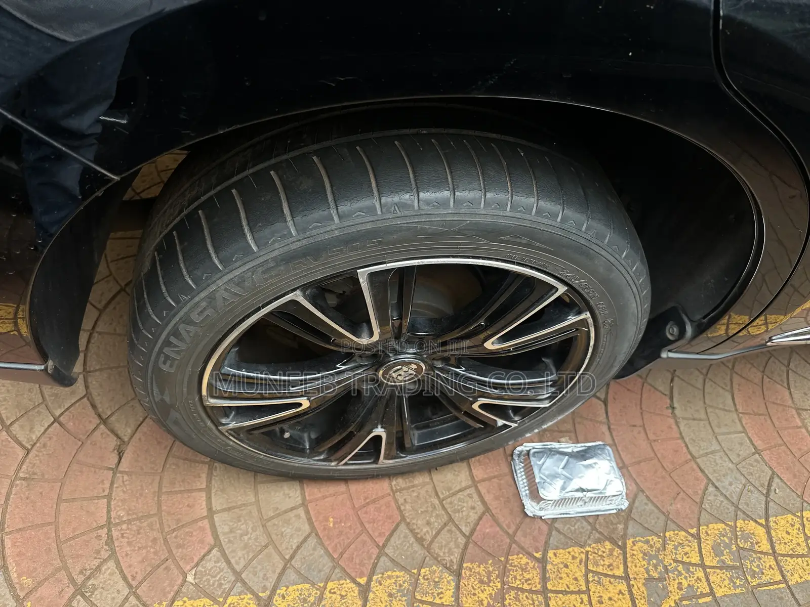 Toyota Harrier 2.0 2015 Black