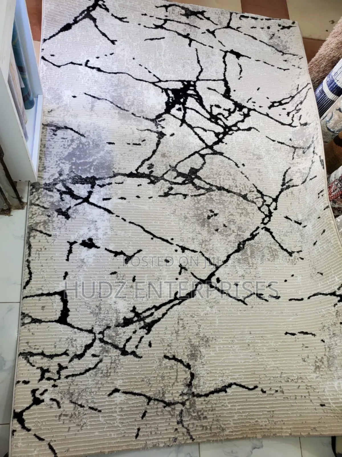 Gulf Center Carpet Medium Size 1.5by 2.2meters