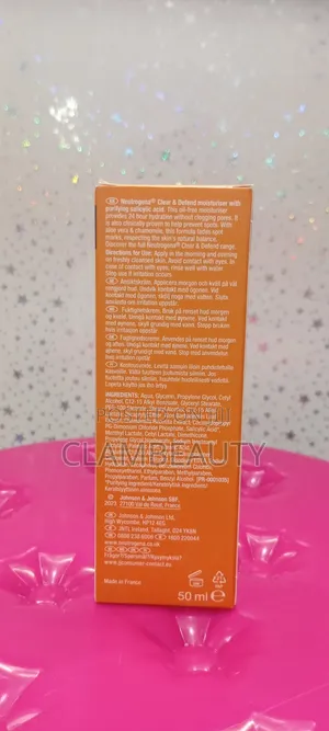 Neutrogena Clear and Defense Salicylic Acid Moisturizer