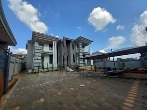 Furnished 6bdrm Duplex in Kira, Central Division for sale