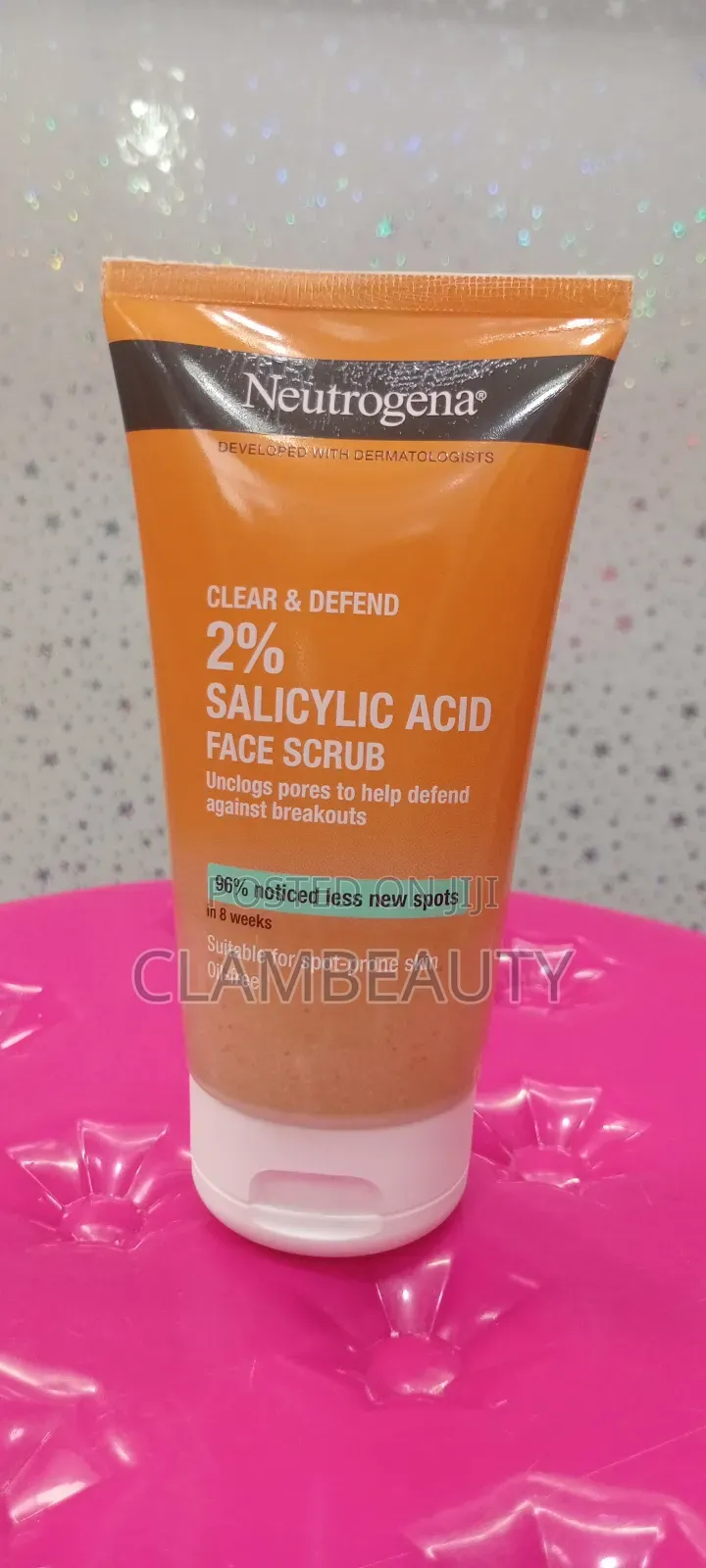 Neutrogena Clear and Defend 2% Salicylic Acid Face Scrub