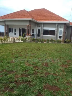 4bdrm Bungalow in Fs Properties Ltd, Division B for sale
