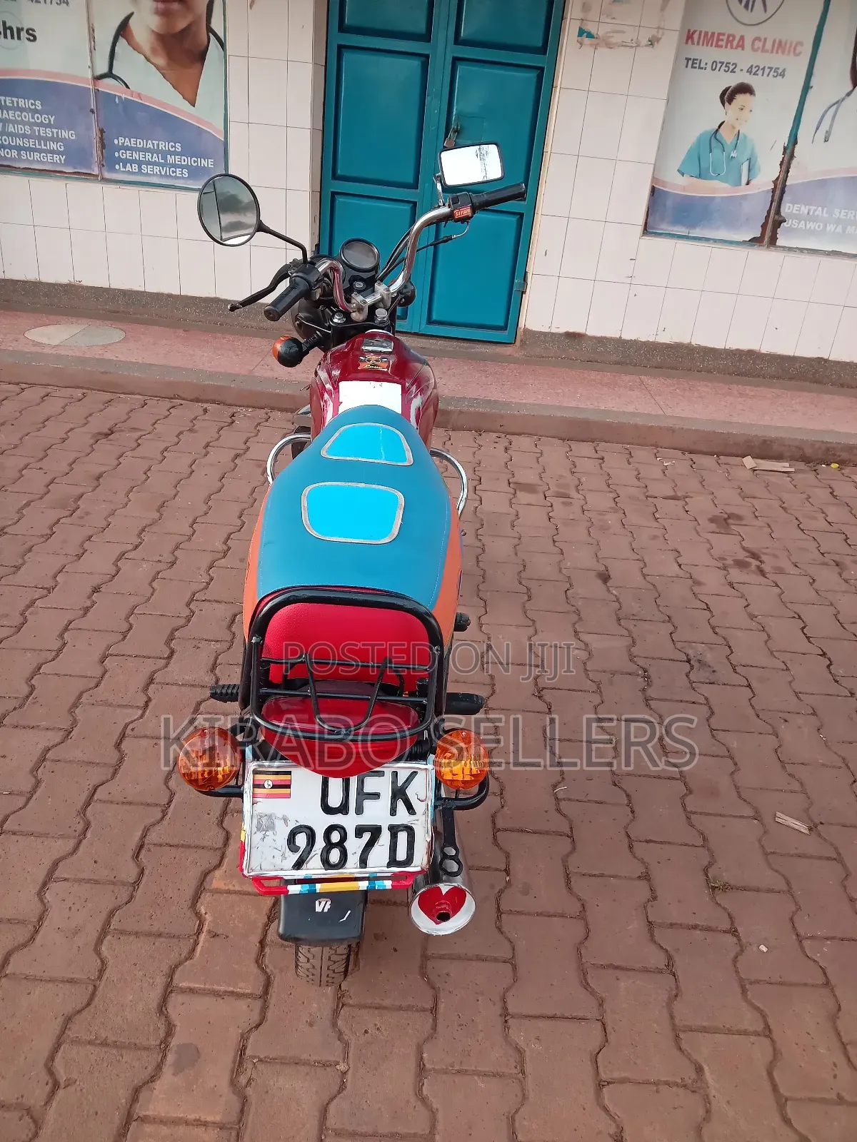 Bajaj Boxer 100 2023 Red