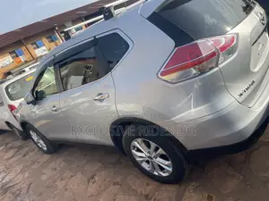 Nissan X-Trail 2.0 Petrol AWD 2015 Silver