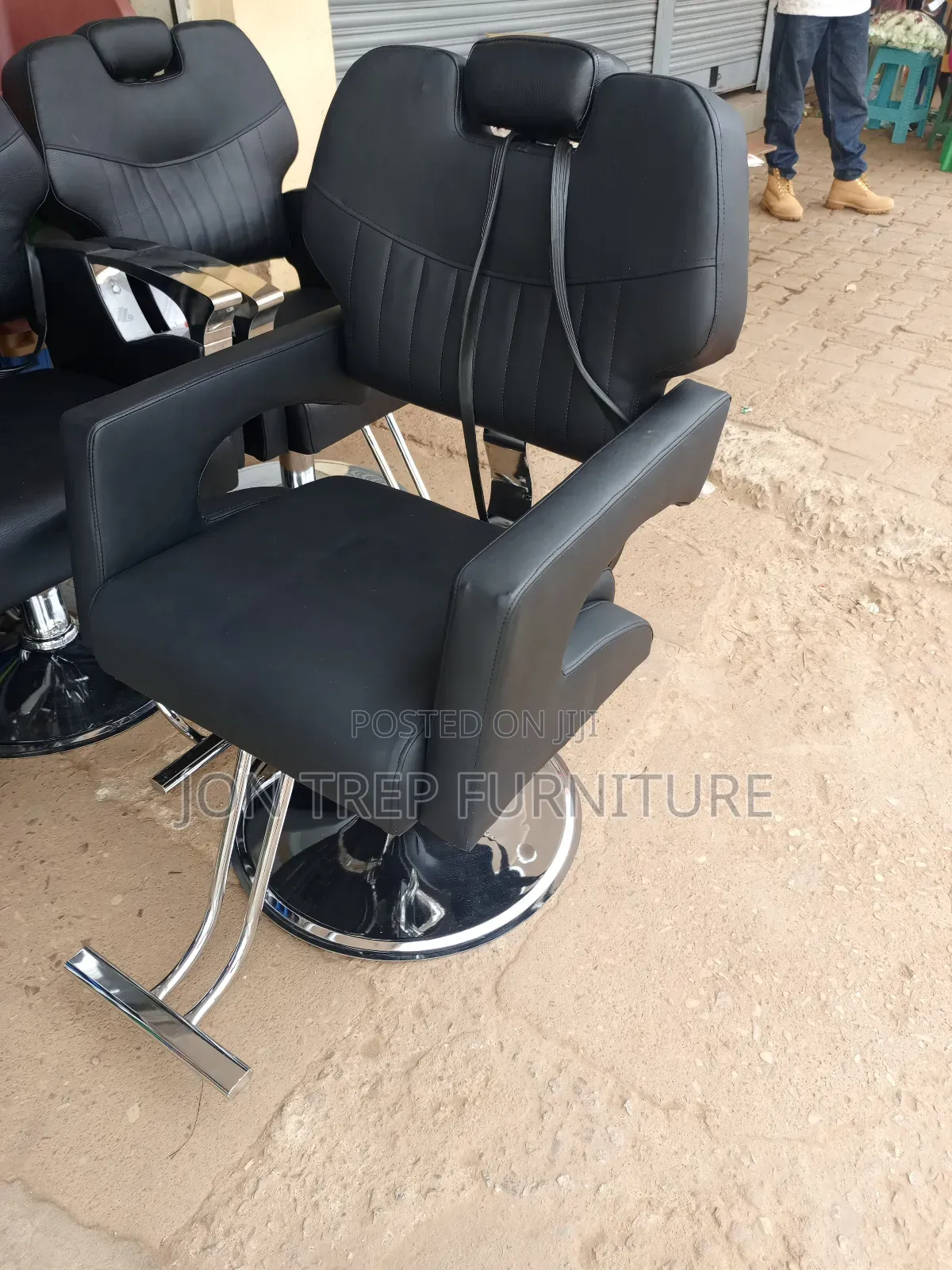 Barbar Saloon Chair