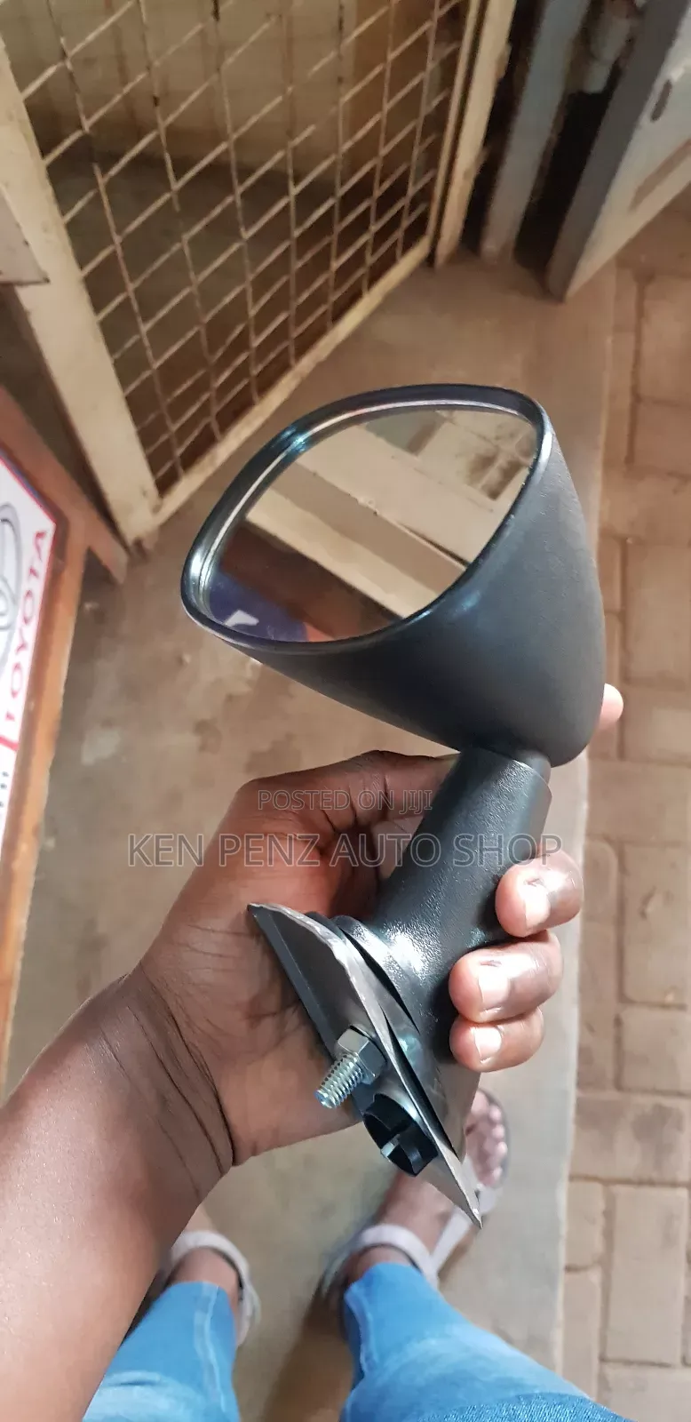 Nissan Datsun 1200 Sidemirrors