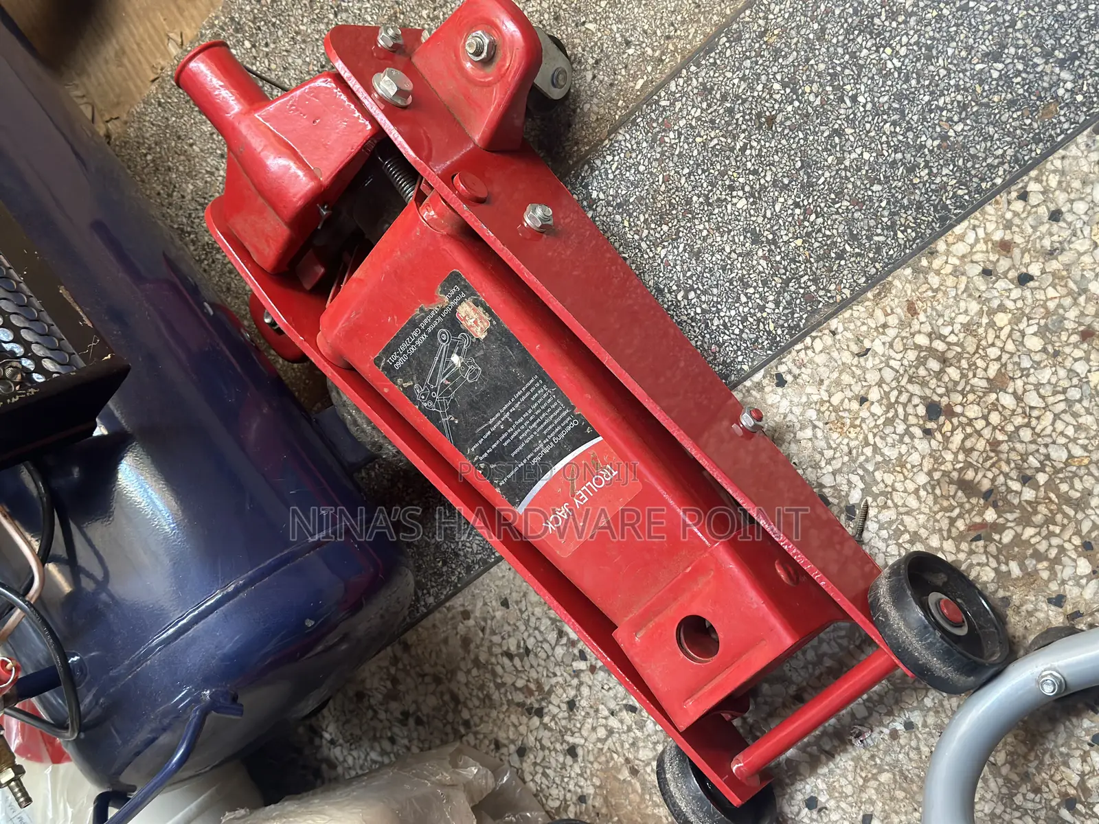Trolley Jack / Car Jacks