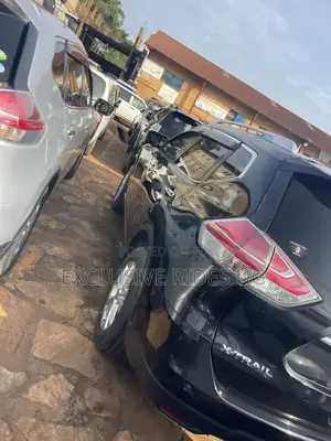 Nissan X-Trail 2016 Black