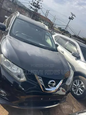 Photo - Nissan X-Trail 2016 Black
