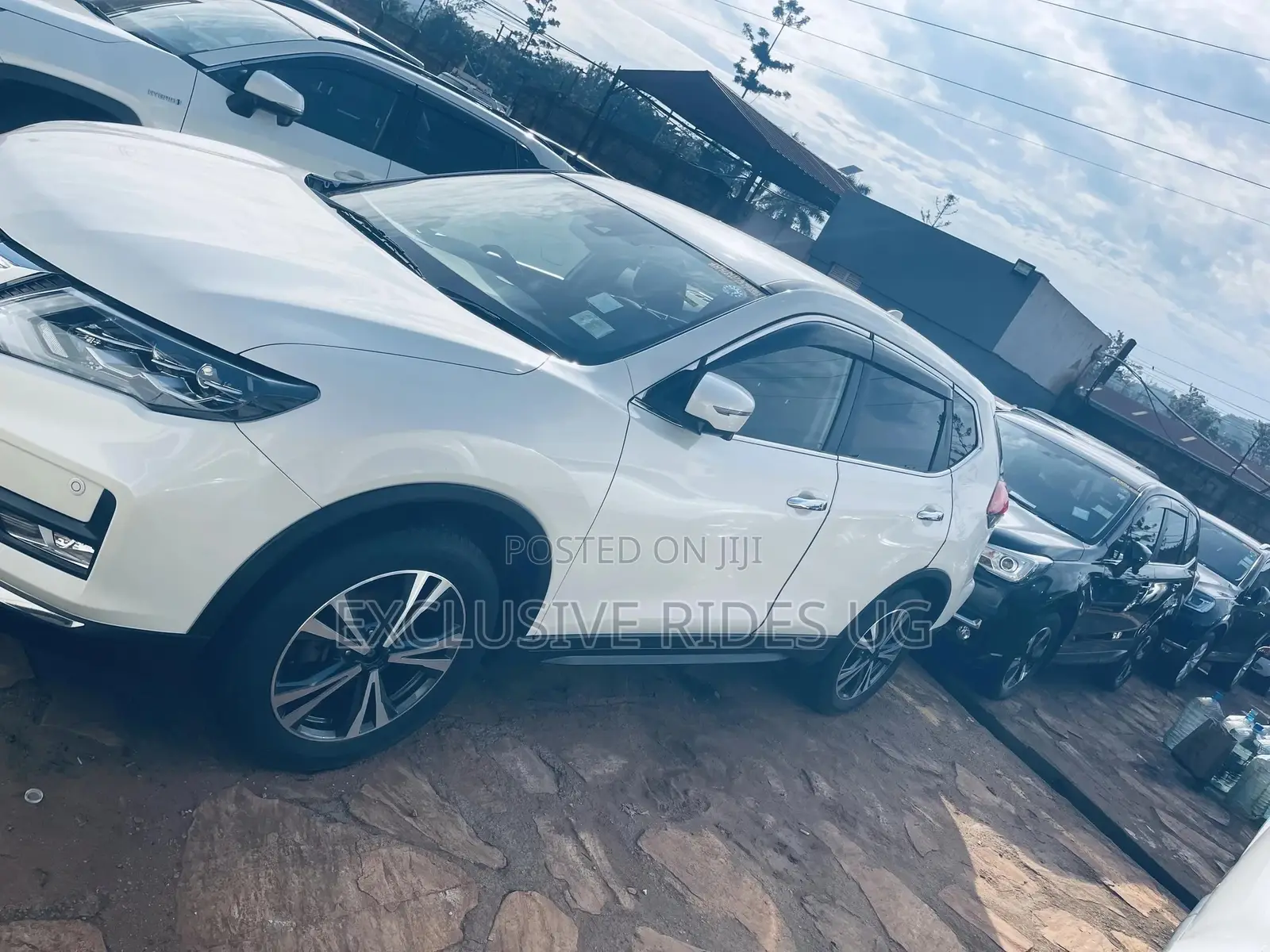 Nissan X-Trail 2.0 Petrol AWD 2017 White