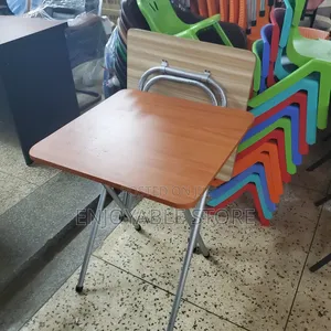 Working_foldable Table and Chair
