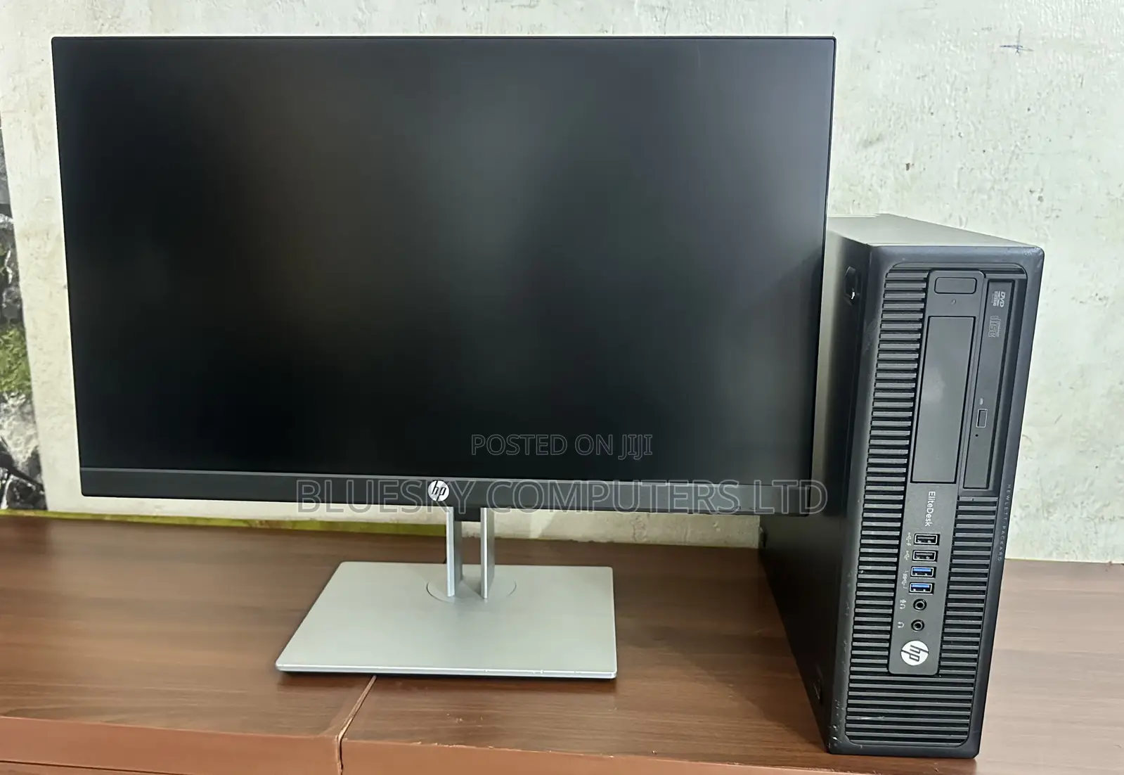 Desktop Computer HP EliteOne 800 G3 4GB AMD A8 HDD 500GB