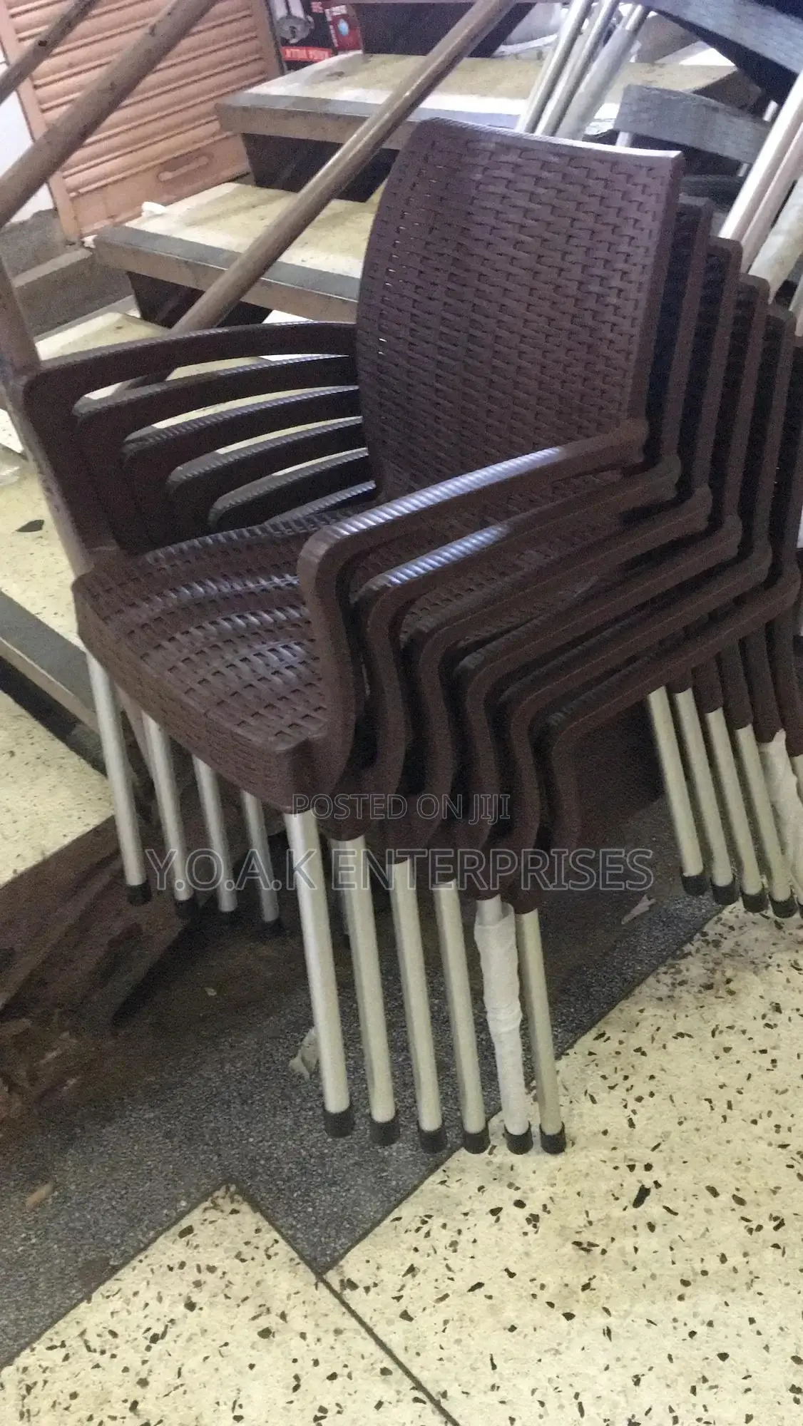 Standard Plastic Chairs