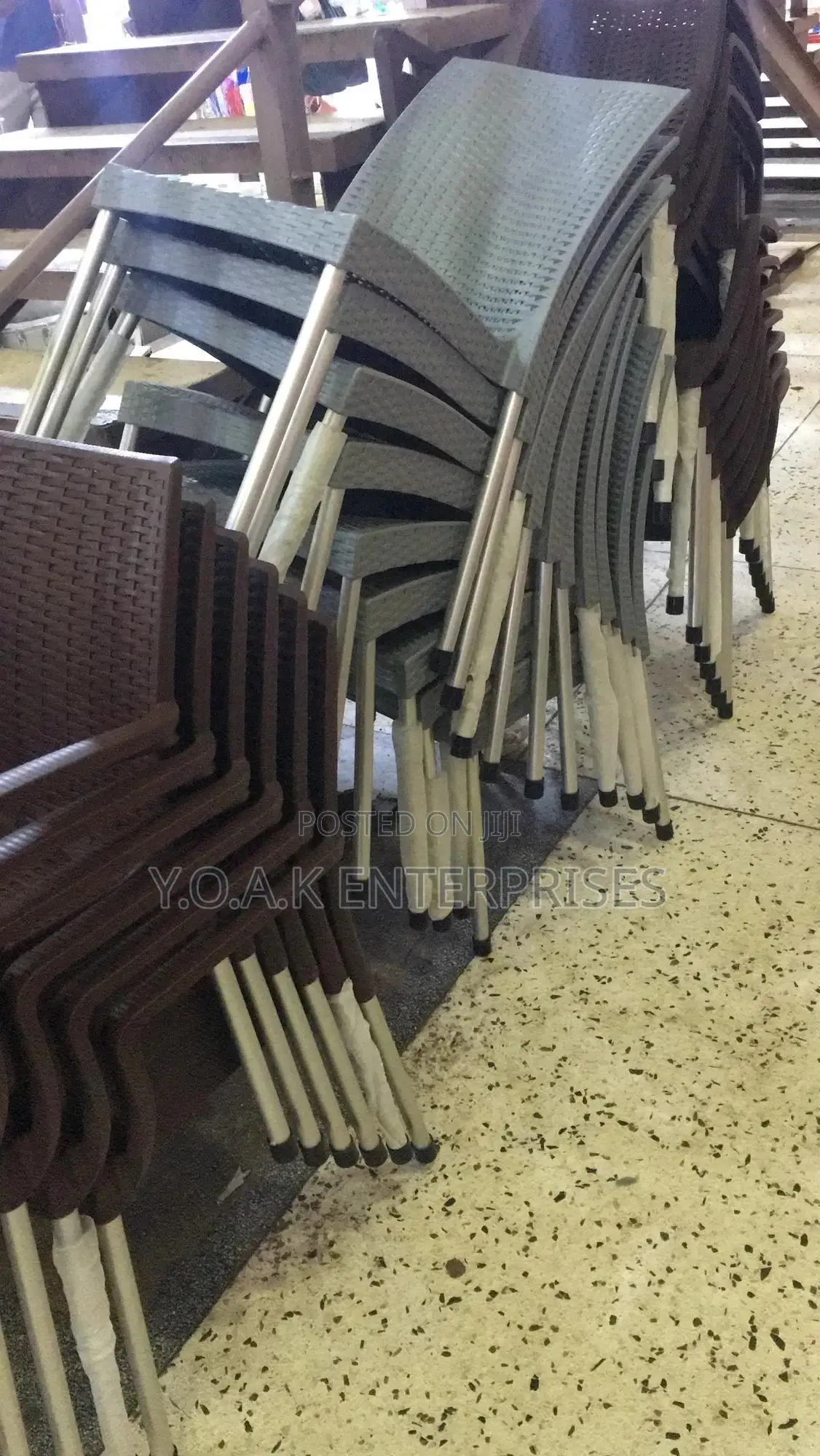 Standard Plastic Chairs