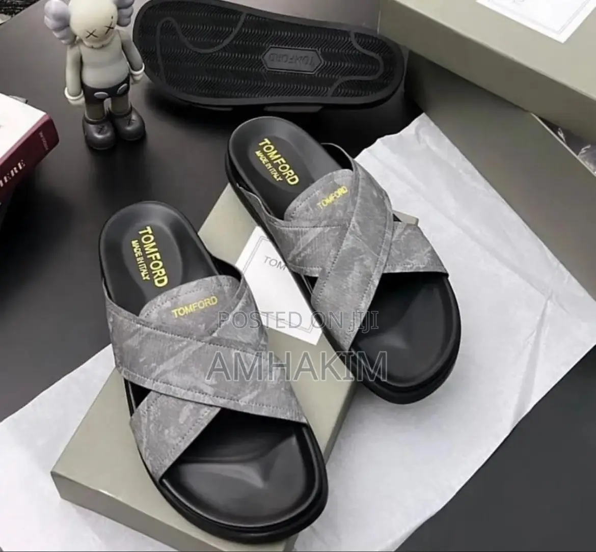 Classic Men Designer Tomford Crossed Sandals in Stock