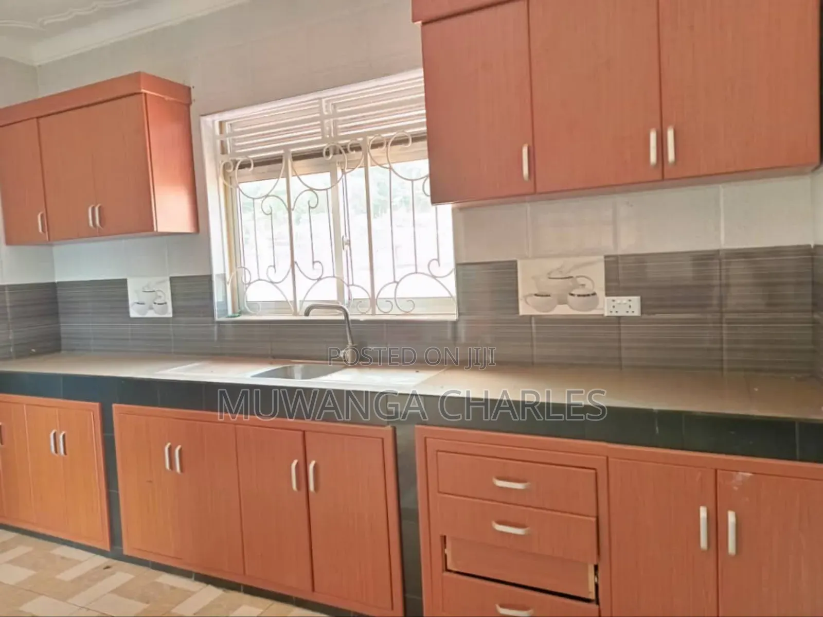 6bdrm Duplex in Fs Properties Ltd, Katabi for sale