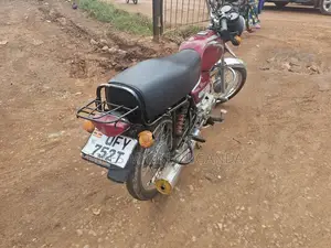 Bajaj Boxer 2023 Red