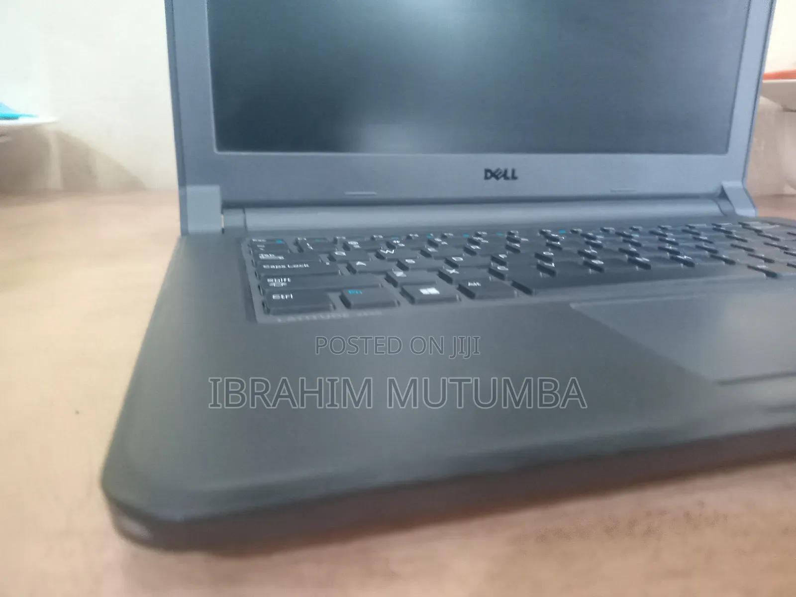 Laptop Dell Latitude 3350 4GB Intel Core I3 HDD 500GB