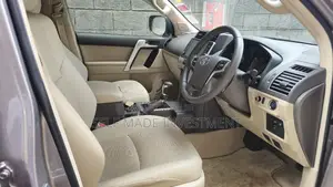 Toyota Land Cruiser Prado 2023 Gold