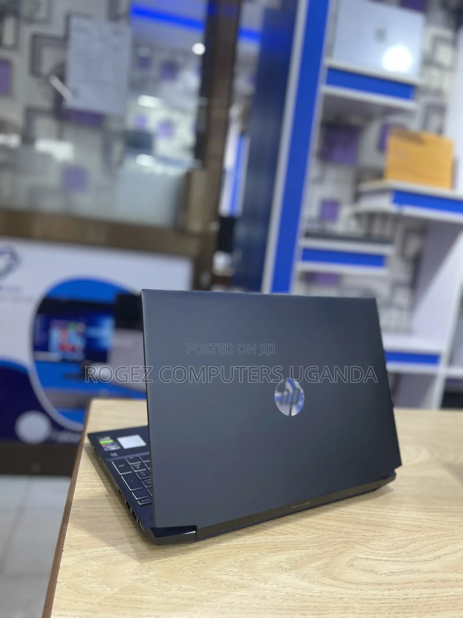 New Laptop HP Pavilion 15-Cs3063cl 16GB AMD Ryzen 7 SSD 512GB