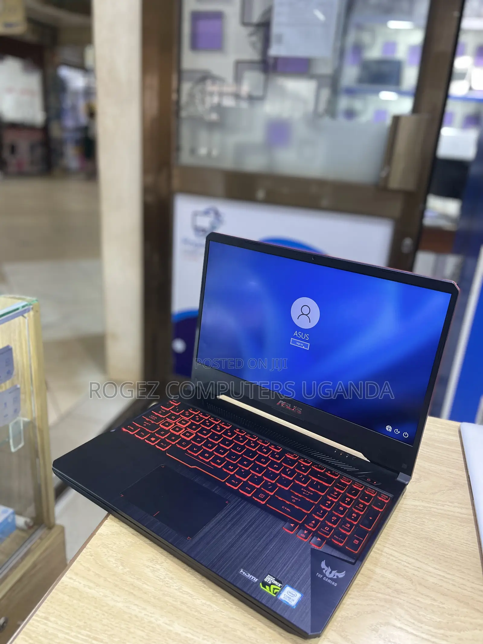 New Asus TUF Gaming FX504 16GB Intel Core I5 SSHD (Hybrid) 500GB