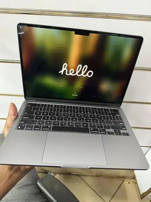 New Laptop Apple MacBook Air 2024 M3 13-Inch 8GB Apple M3 SSD 512GB