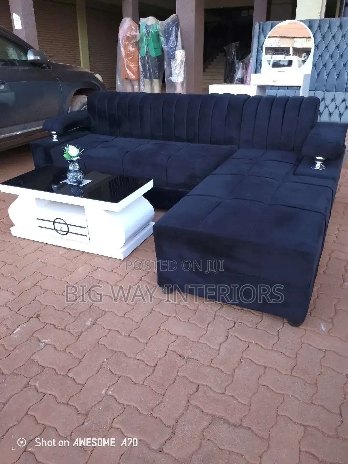 5 Seater L Sofa and White Center Table