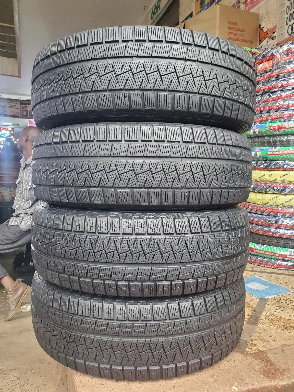 Size 225/65r17 Foreign Used Pirelli Tyres