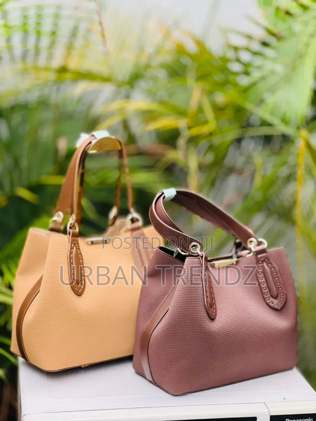 Ladies Designer Classic Handbag_black,Brown,White,Khaki