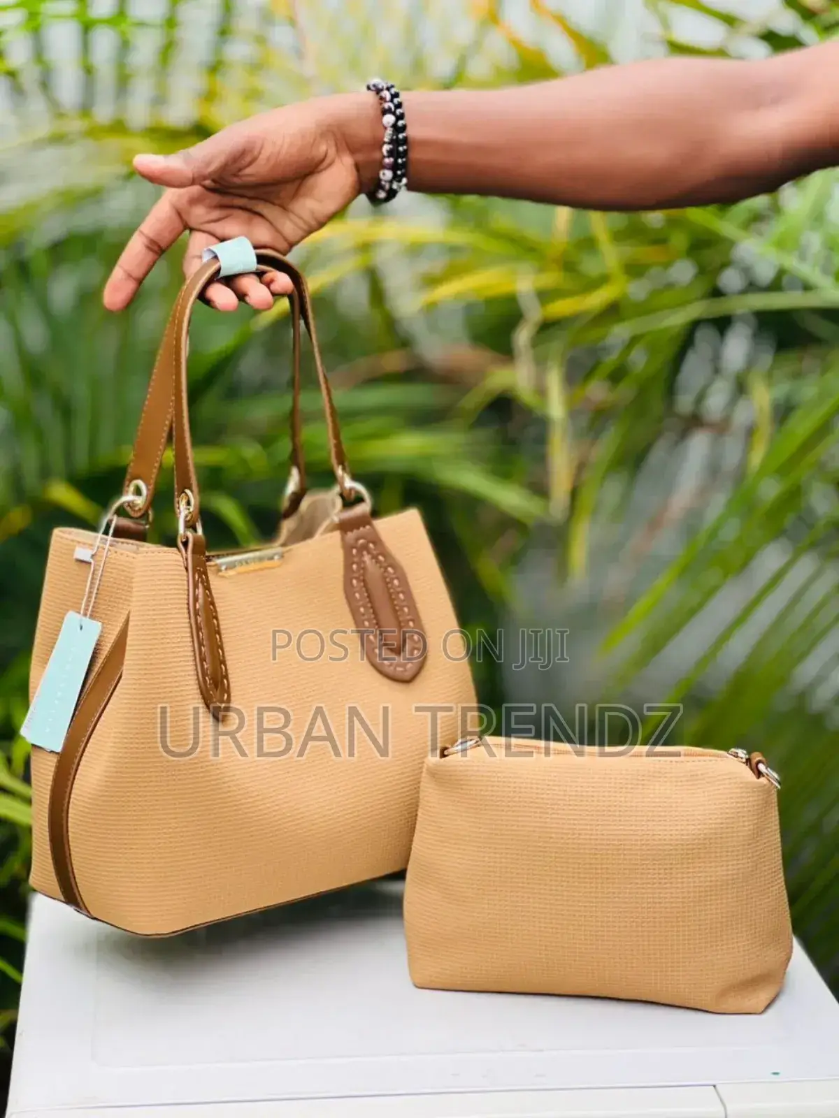 Ladies Designer Classic Handbag_black,Brown,White,Khaki