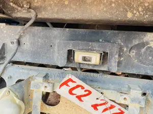 Hino Dumper 5gears