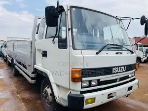 Isuzu Double Lights Shot Gear