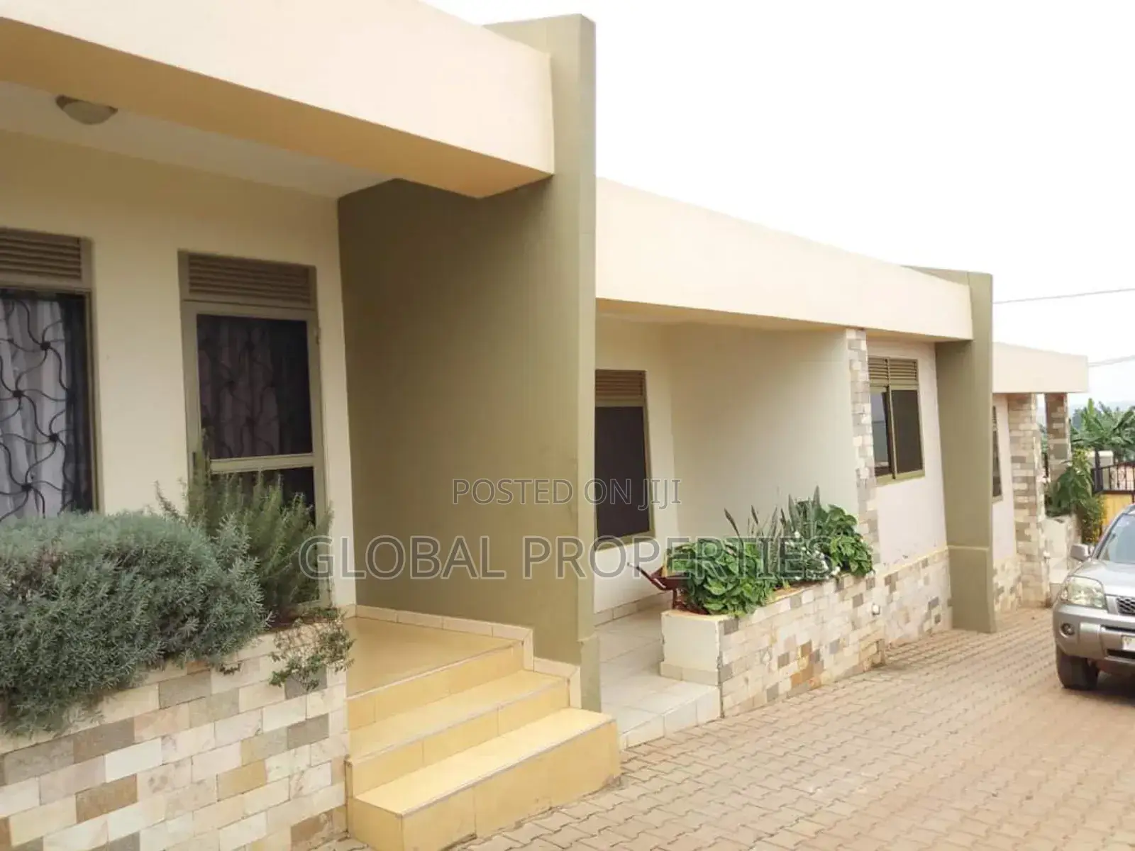 1bdrm Bungalow in Kira Bulindo Rd, Central Division for rent