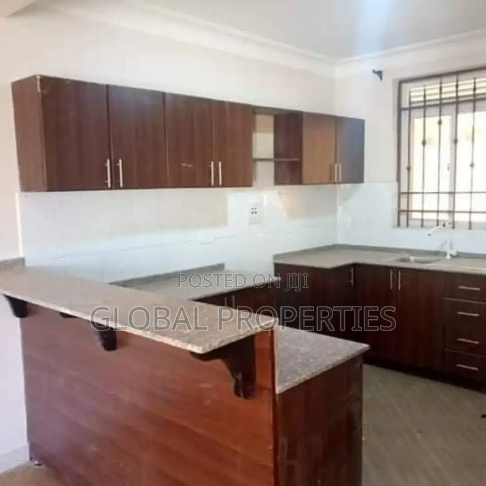 2bdrm Bungalow in Kira Estate, Central Division for rent
