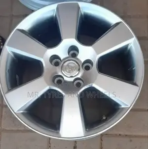 Size 17 and It Goes to Many Cars Including Hoah N Its Japan